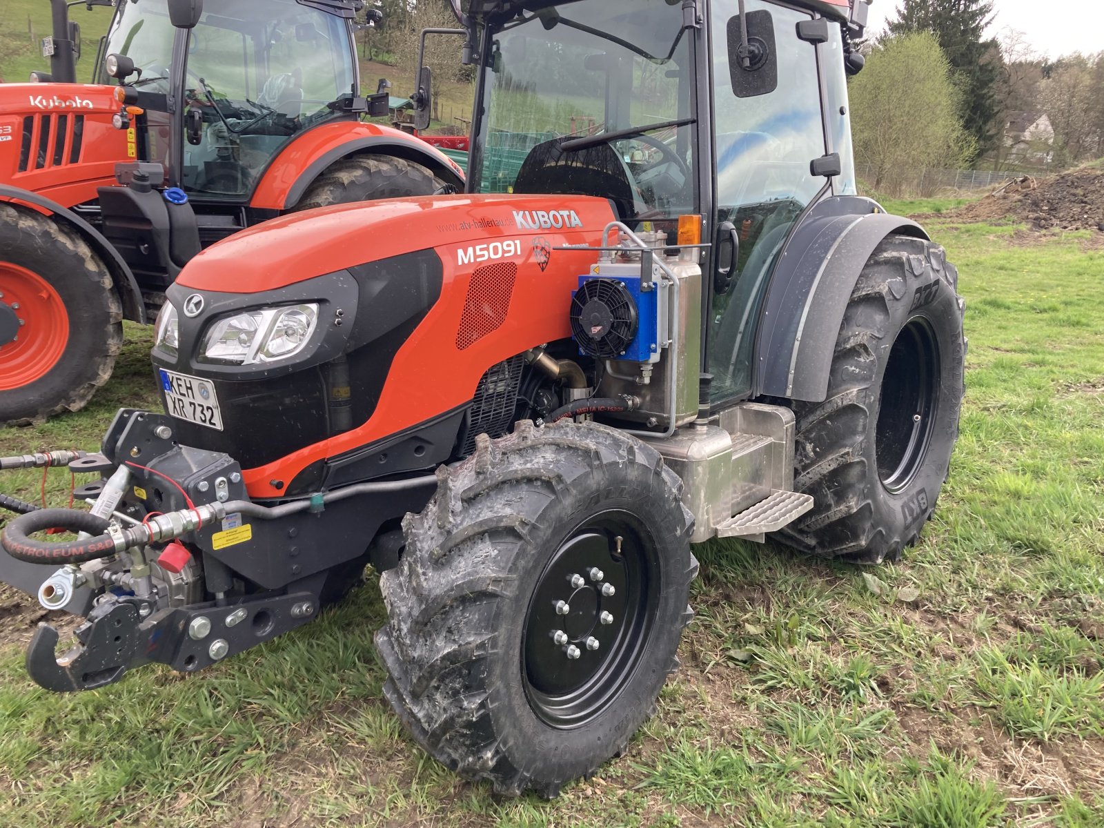 Traktor del tipo Kubota M 5091N Hopfen, Neumaschine In Schweitenkirchen (Immagine 7)