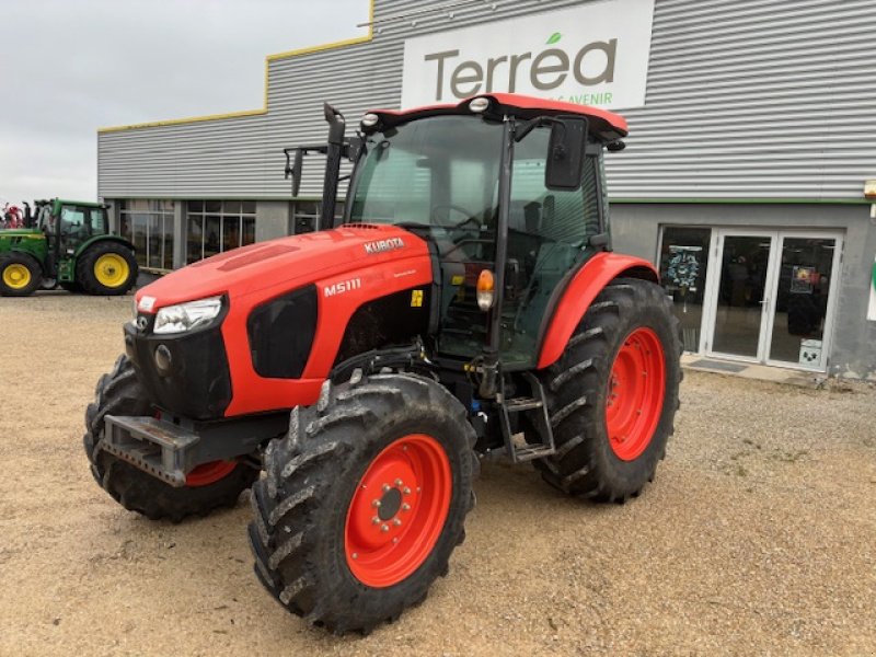 Traktor des Typs Kubota M 5111, Gebrauchtmaschine in CHAUMESNIL (Bild 3)