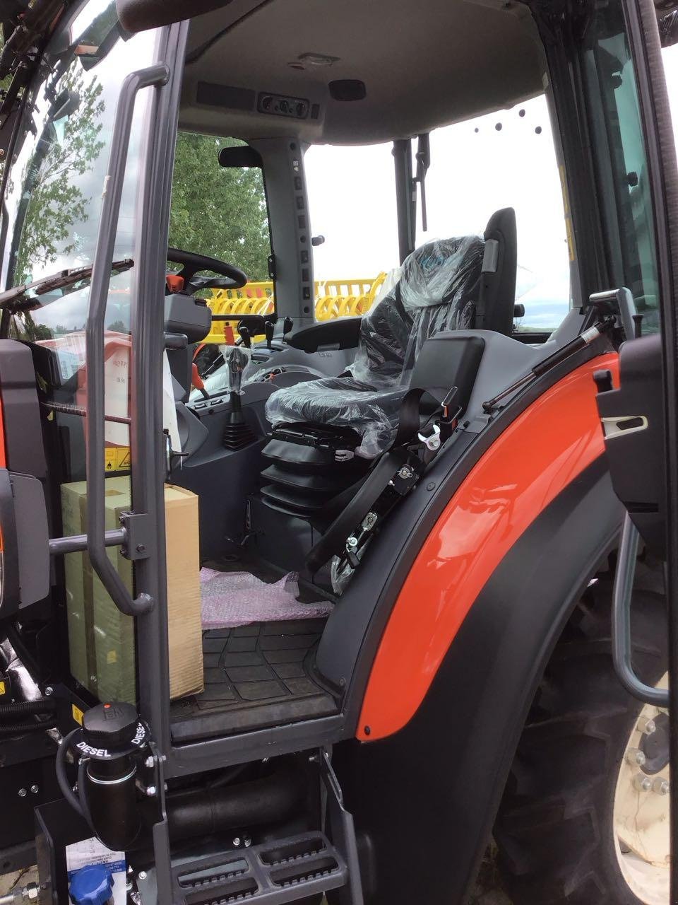 Traktor typu Kubota M 5112 HQ36 GE KABINE, Neumaschine v Burgbernheim (Obrázok 3)