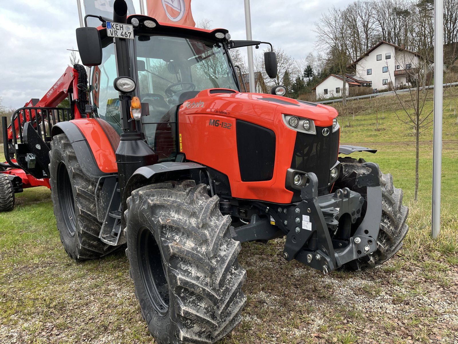 Traktor от тип Kubota M 6-132, Gebrauchtmaschine в Schweitenkirchen (Снимка 1)