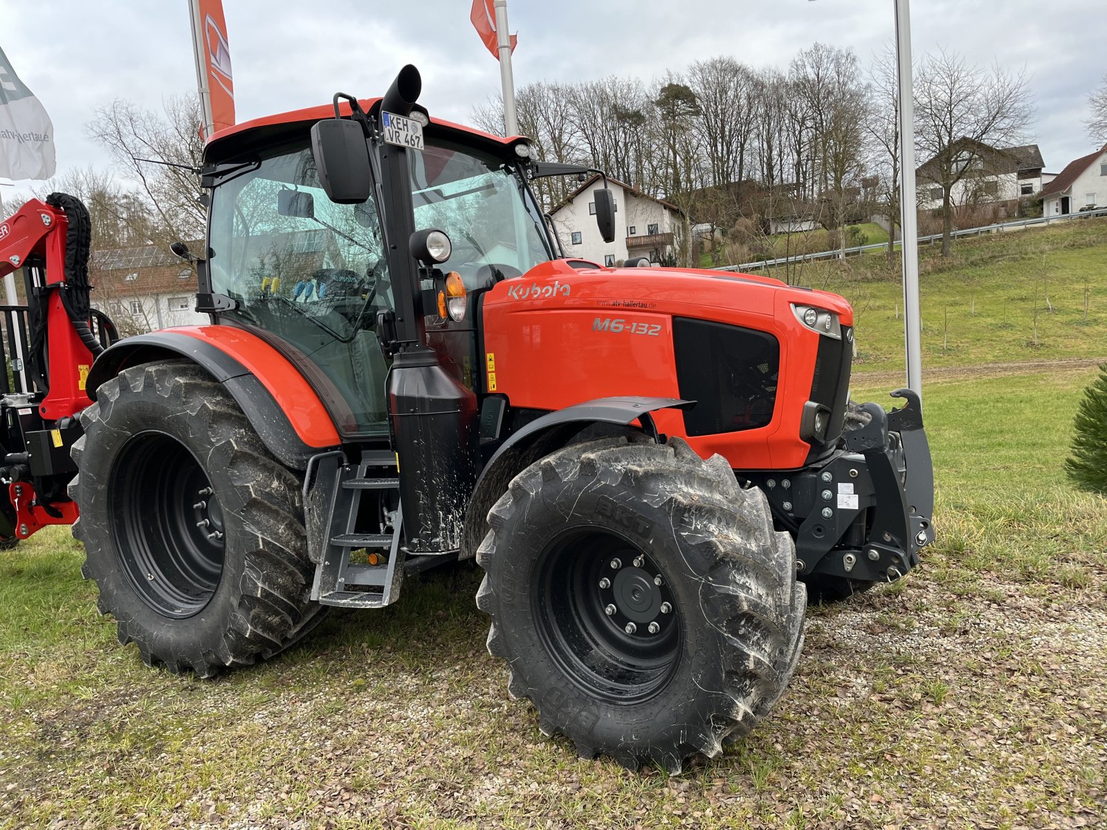 Traktor от тип Kubota M 6-132, Gebrauchtmaschine в Schweitenkirchen (Снимка 4)