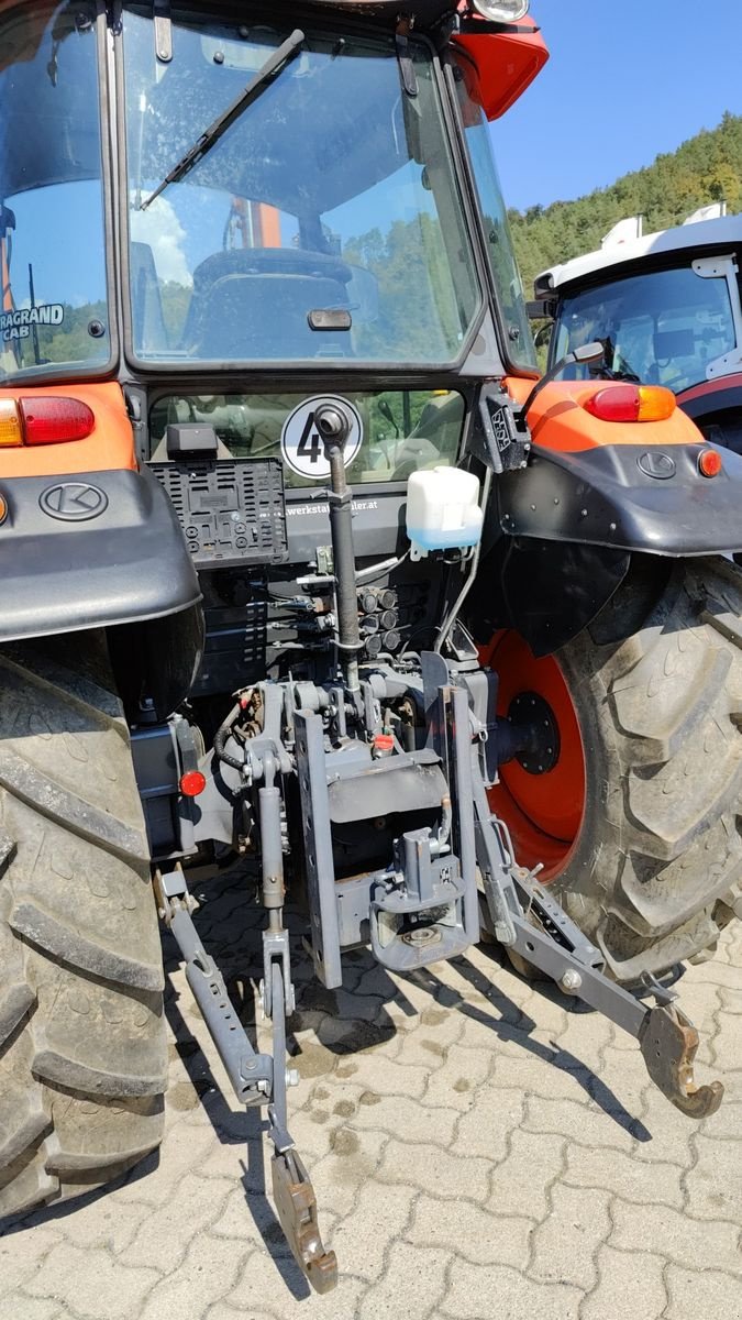 Traktor des Typs Kubota M 6040 DTHQ, Gebrauchtmaschine in Kirchschlag (Bild 4)