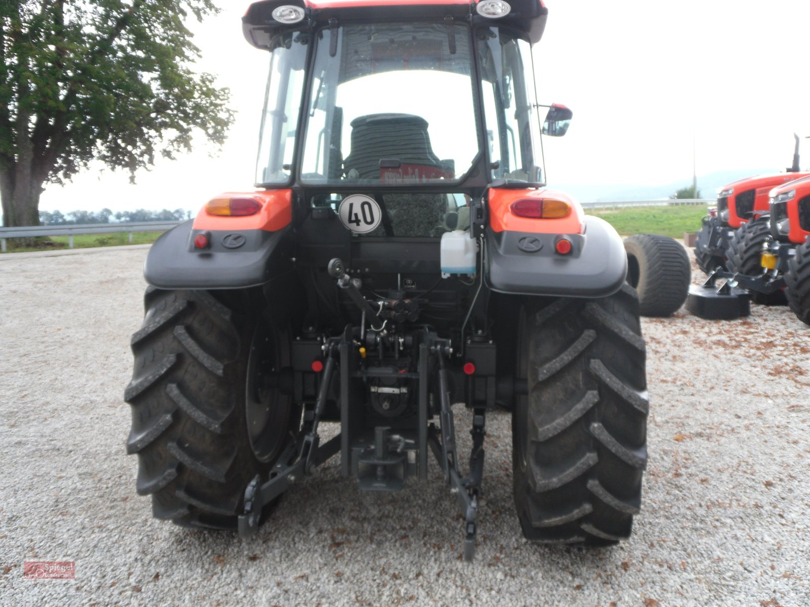 Traktor типа Kubota M 6060, Gebrauchtmaschine в Freystadt (Фотография 3)