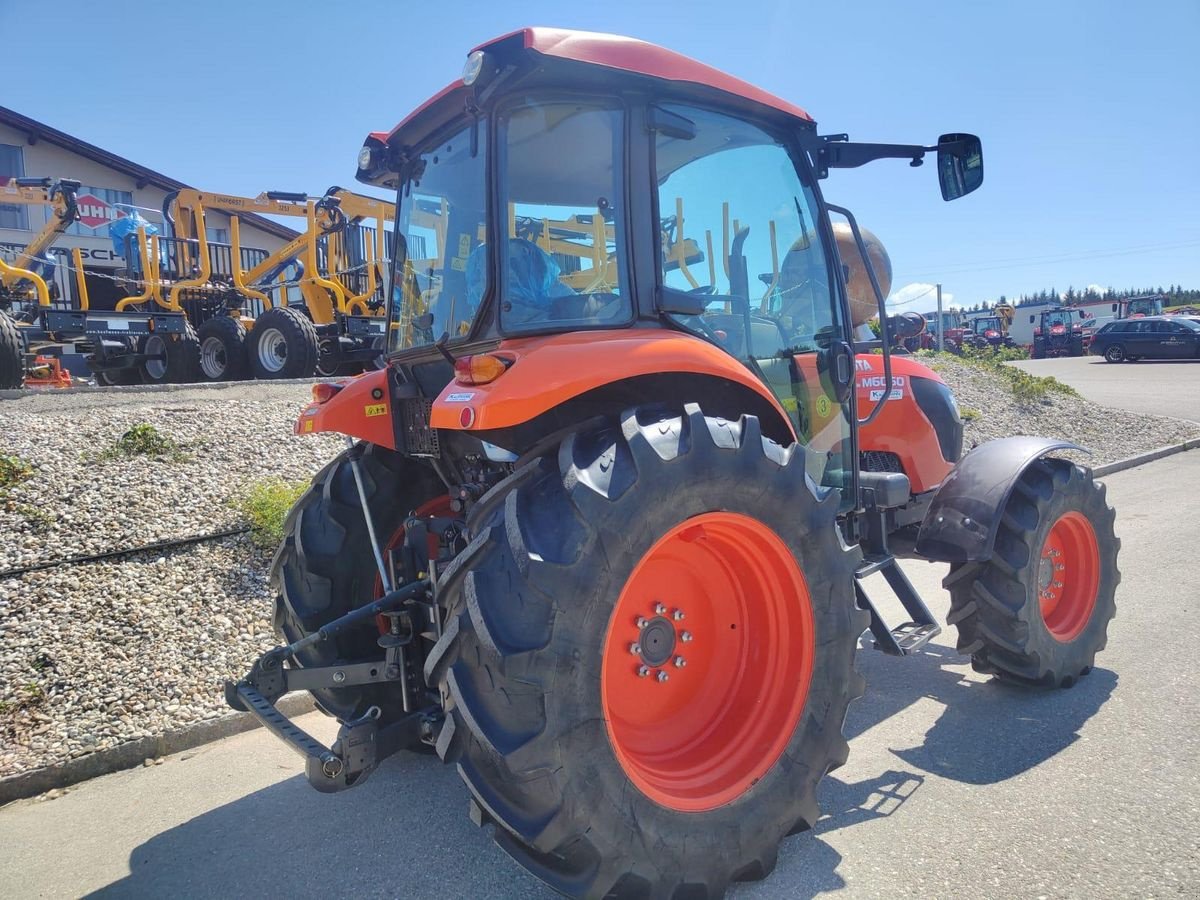 Traktor typu Kubota M 6060, Gebrauchtmaschine w NATTERNBACH (Zdjęcie 3)