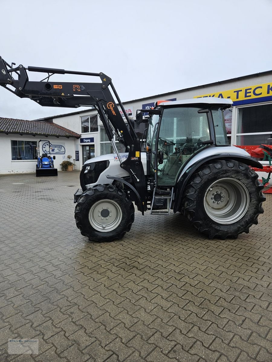 Traktor typu Kubota M 6060, Gebrauchtmaschine v Erlbach (Obrázek 2)