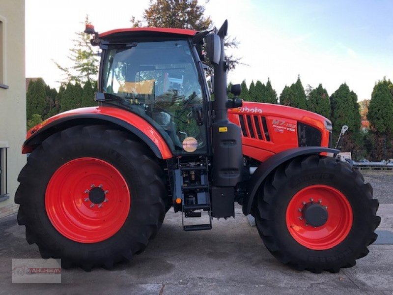 Traktor of the type Kubota M 7-153 KVT Premium, Gebrauchtmaschine in Bensheim - Schwanheim (Picture 1)