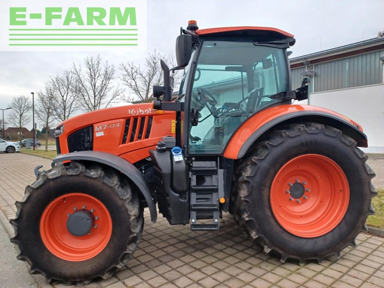 Traktor del tipo Kubota m 7-173, Gebrauchtmaschine en BROKDORF (Imagen 1)