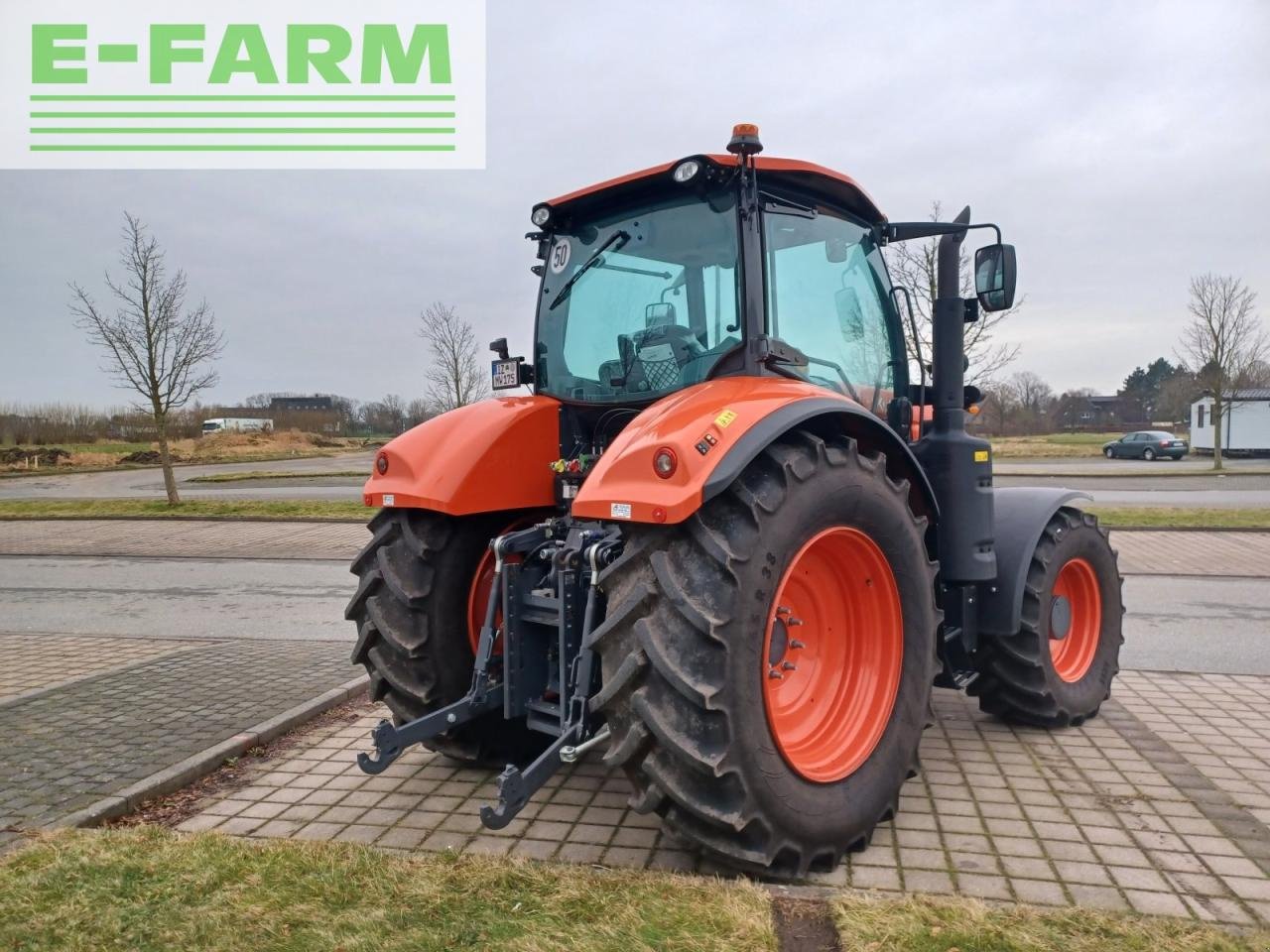 Traktor Türe ait Kubota m 7-173, Gebrauchtmaschine içinde BROKDORF (resim 2)