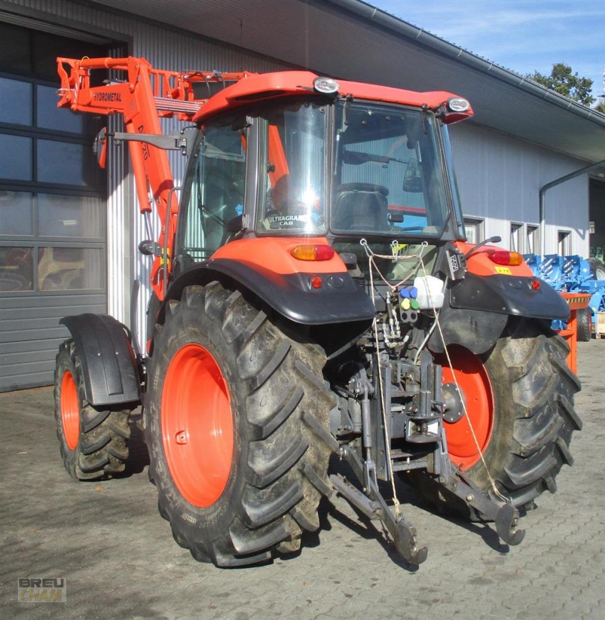 Traktor des Typs Kubota M 7040, Gebrauchtmaschine in Cham (Bild 4)