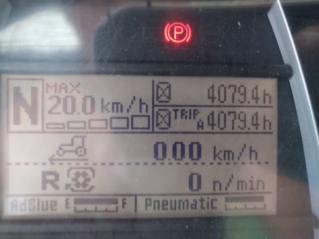 Traktor of the type Kubota M 7171 Premium KVT, Gebrauchtmaschine in Liebenwalde (Picture 20)