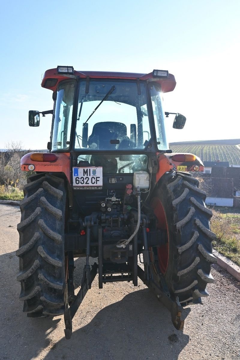 Traktor of the type Kubota M 8540 DTHQ, Gebrauchtmaschine in Burgkirchen (Picture 3)