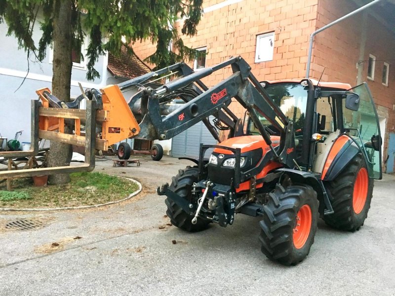 Traktor tipa Kubota M 8560 DTH, Gebrauchtmaschine u Wallern