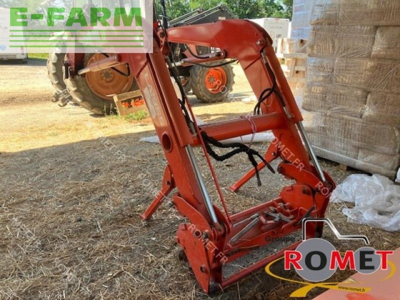 Traktor du type Kubota m 95 gx iii, Gebrauchtmaschine en GENNES-SUR-GLAIZE (Photo 9)