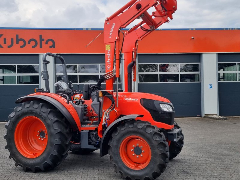 Traktor of the type Kubota M4-063  ROPS incl Frontlader, Neumaschine in Olpe (Picture 1)
