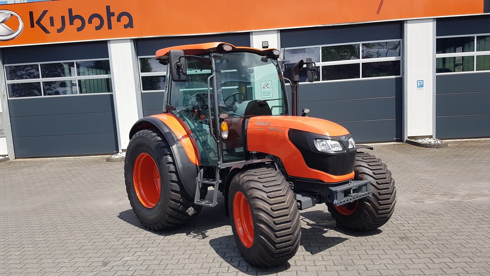 Traktor Türe ait Kubota M4-073 CAB ab 0,99%, Neumaschine içinde Olpe (resim 2)