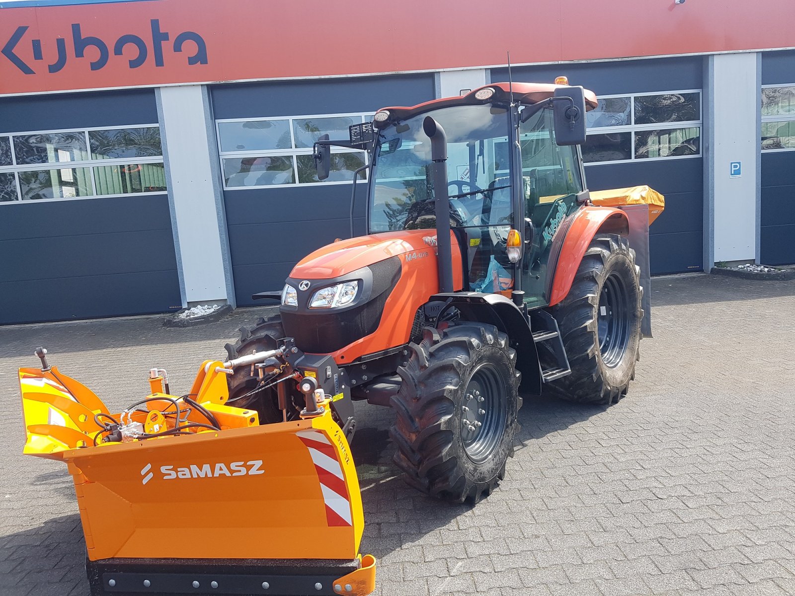 Traktor typu Kubota M4-073 CAB Winterdienstpaket ab 0,99%, Neumaschine w Olpe (Zdjęcie 10)