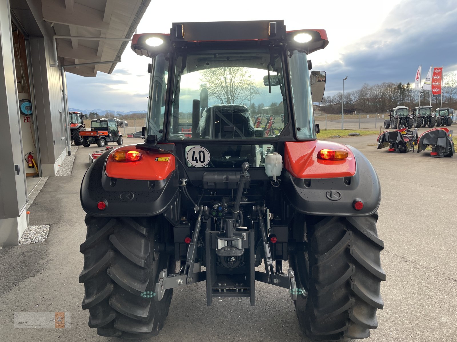 Traktor του τύπου Kubota M4-073, Neumaschine σε Biessenhofen (Φωτογραφία 4)