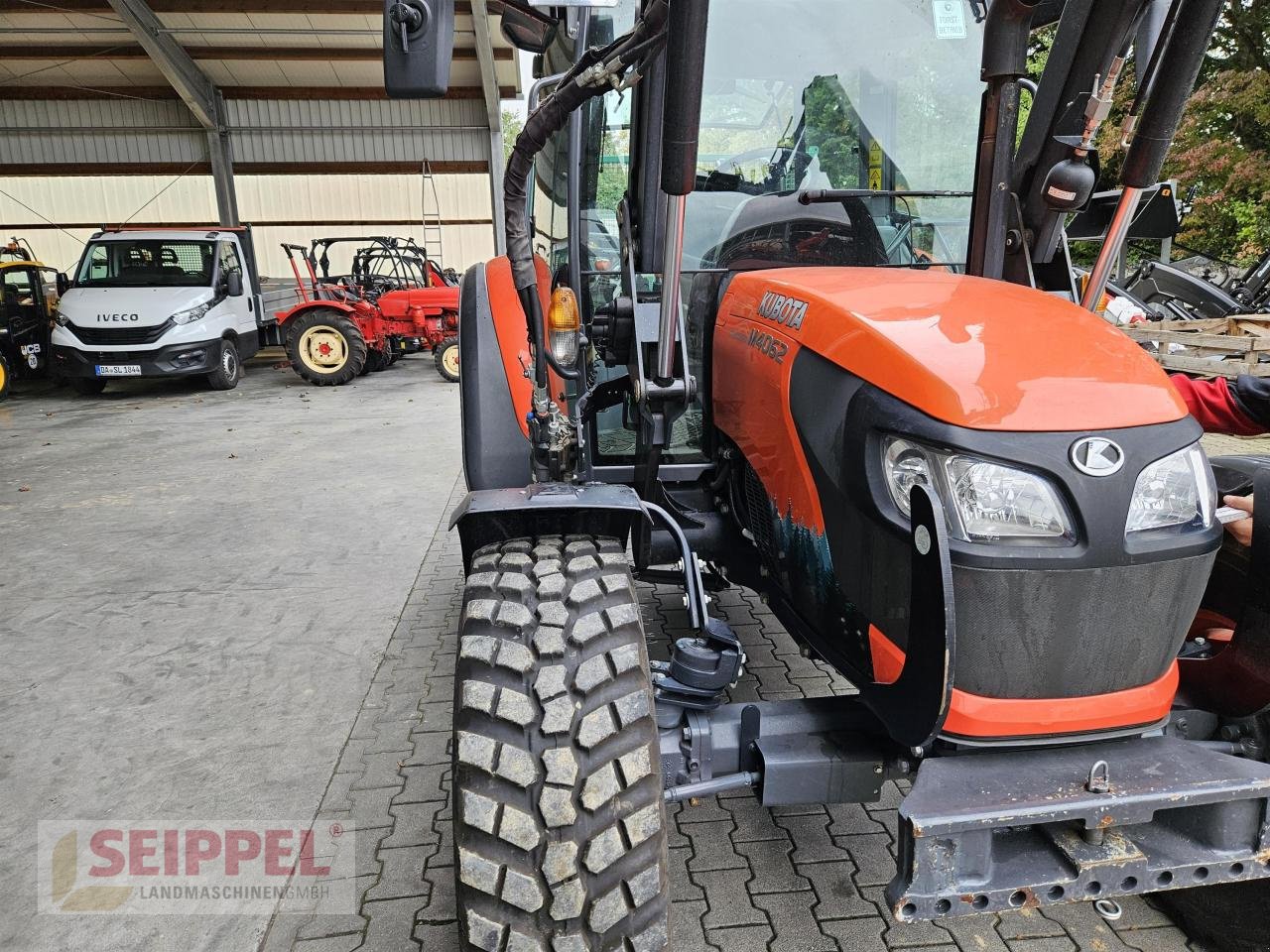 Traktor van het type Kubota M4062, Gebrauchtmaschine in Groß-Umstadt (Foto 3)