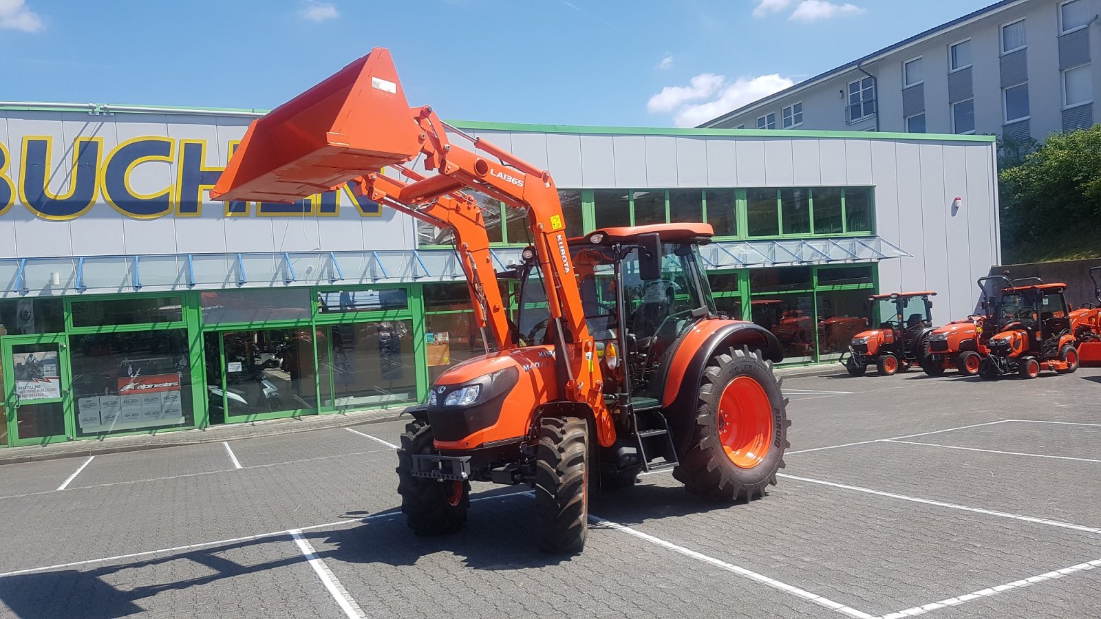 Traktor от тип Kubota M4063 Frontlader, Neumaschine в Olpe (Снимка 3)