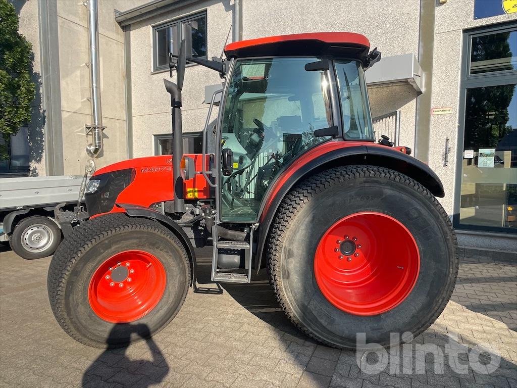 Traktor του τύπου Kubota M4073, Gebrauchtmaschine σε Düsseldorf (Φωτογραφία 2)