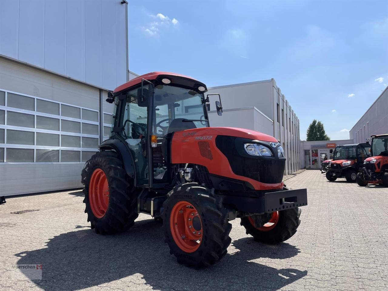 Traktor van het type Kubota M5-072 Narrow, Neumaschine in Tönisvorst (Foto 6)