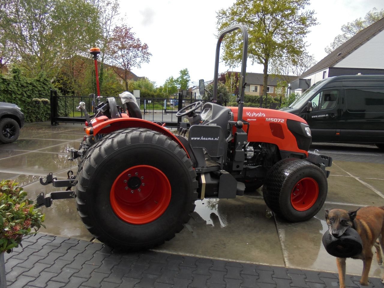 Traktor van het type Kubota M5072 narrow, Neumaschine in Hedel (Foto 3)