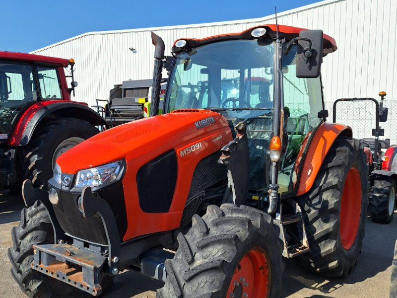 Traktor des Typs Kubota M5091 DTHQ, Gebrauchtmaschine in Neufchâtel-en-Bray (Bild 1)