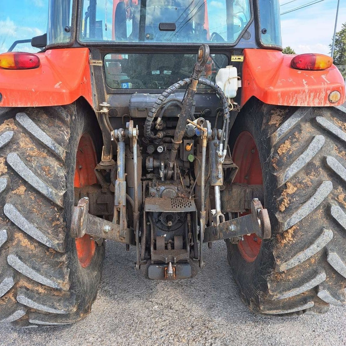 Traktor des Typs Kubota M5111 DTHQ, Gebrauchtmaschine in UCHAUD (Bild 5)