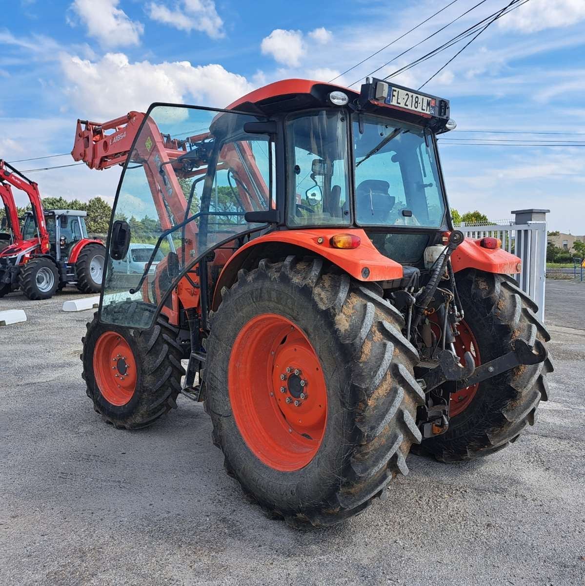 Traktor typu Kubota M5111 DTHQ, Gebrauchtmaschine w UCHAUD (Zdjęcie 4)