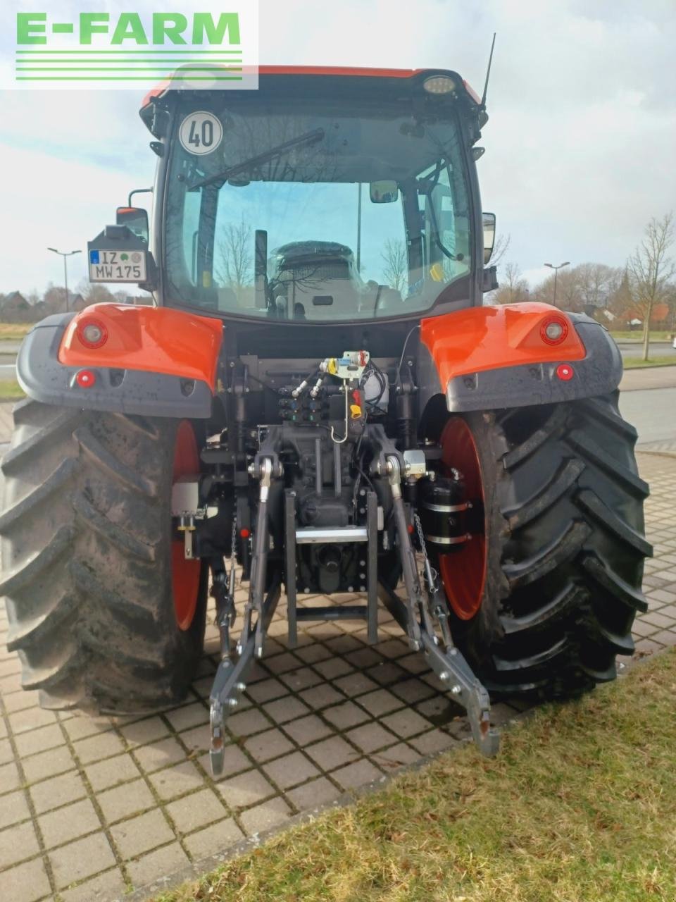 Traktor Türe ait Kubota m6-122, Gebrauchtmaschine içinde BROKDORF (resim 3)