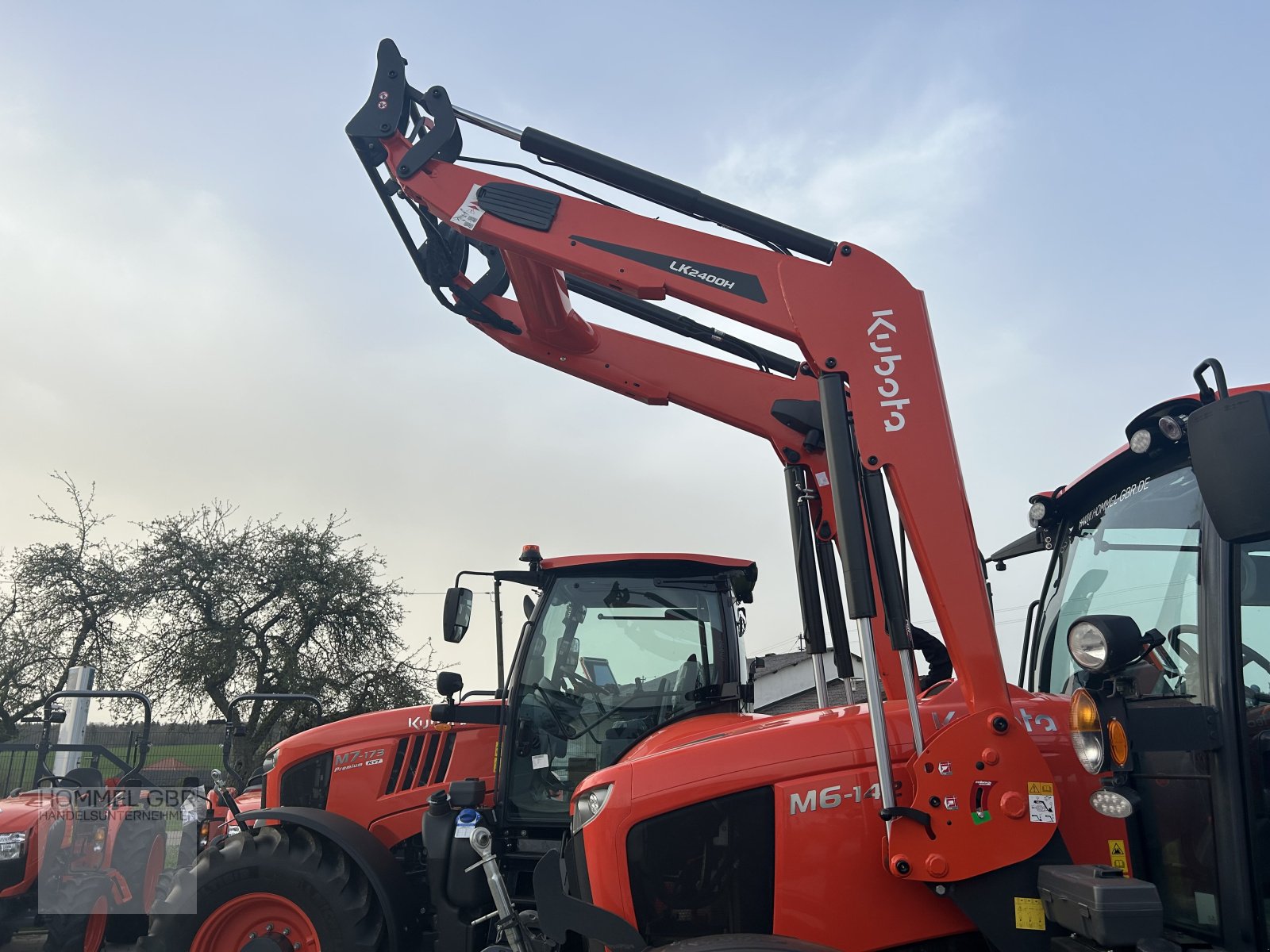 Traktor des Typs Kubota M6-142 Vorführmaschine Frontlader Fronthydraulik Frontzapfwelle, Gebrauchtmaschine in Bopfingen (Bild 2)