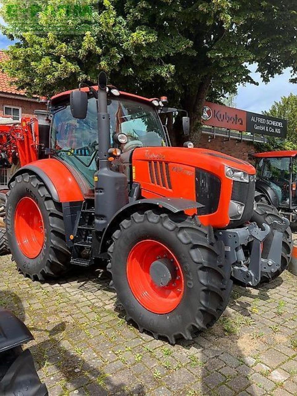 Traktor tip Kubota m7-133 standard, Gebrauchtmaschine in SUDERBURG/HOLXEN (Poză 1)