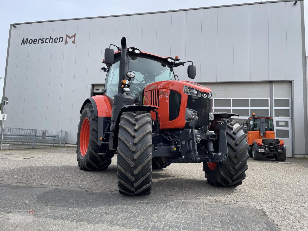 Traktor of the type Kubota M7-153 P-KVT, Neumaschine in Tönisvorst (Picture 1)