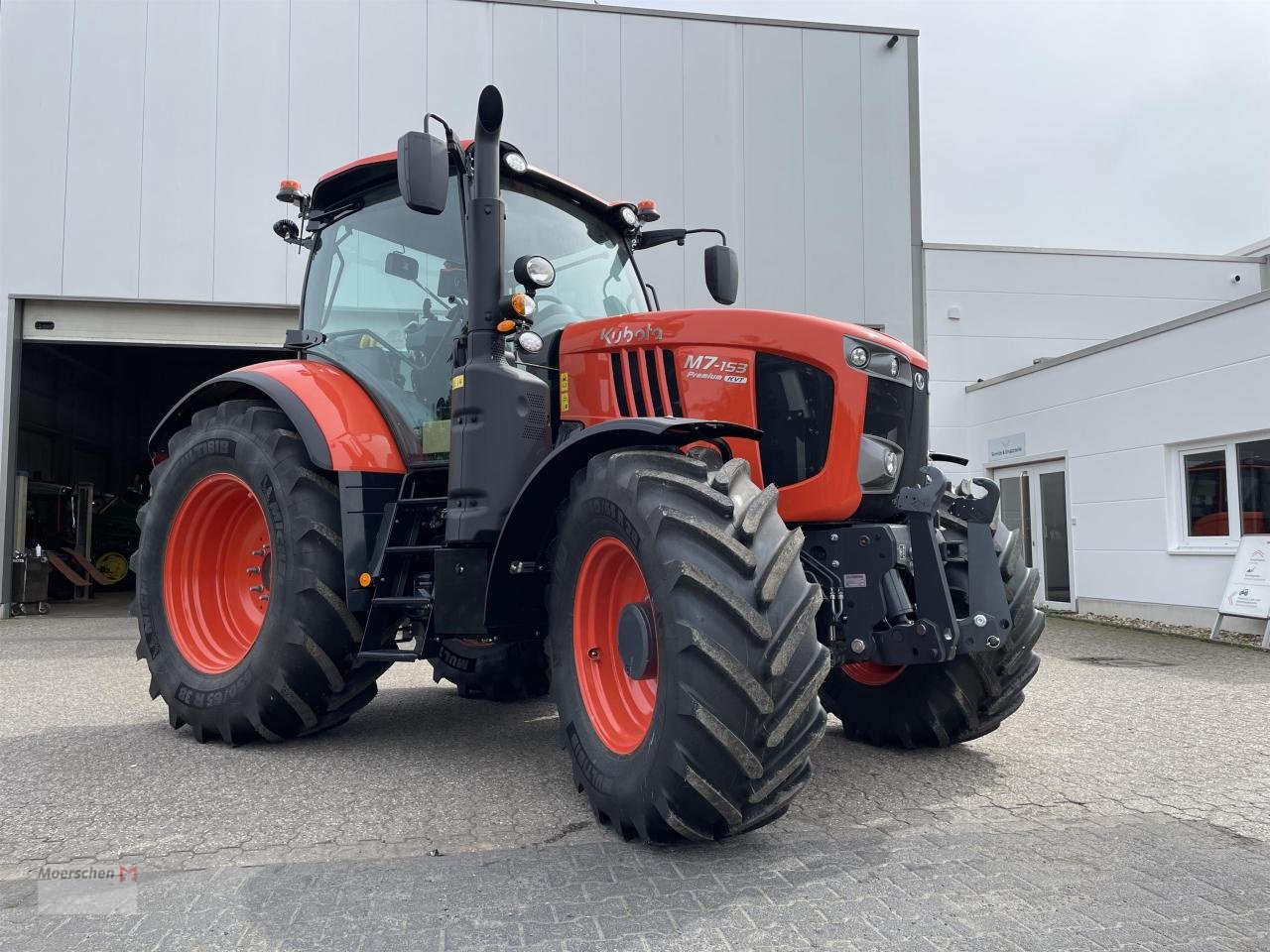 Traktor of the type Kubota M7-153 P-KVT, Neumaschine in Tönisvorst (Picture 2)