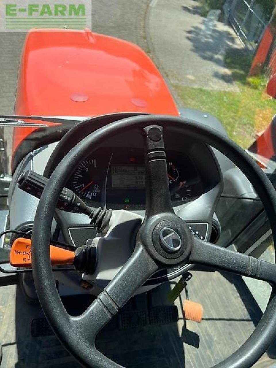 Traktor des Typs Kubota m7-153 premium kvt, Gebrauchtmaschine in SUDERBURG/HOLXEN (Bild 10)