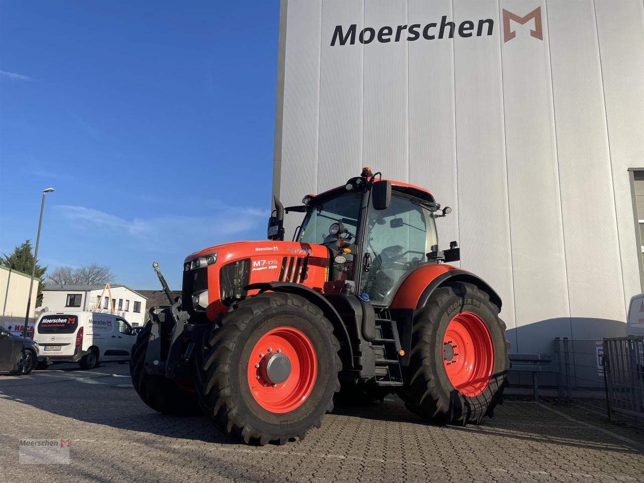 Traktor van het type Kubota M7-173 P-KVT KDG9, Neumaschine in Tönisvorst (Foto 1)