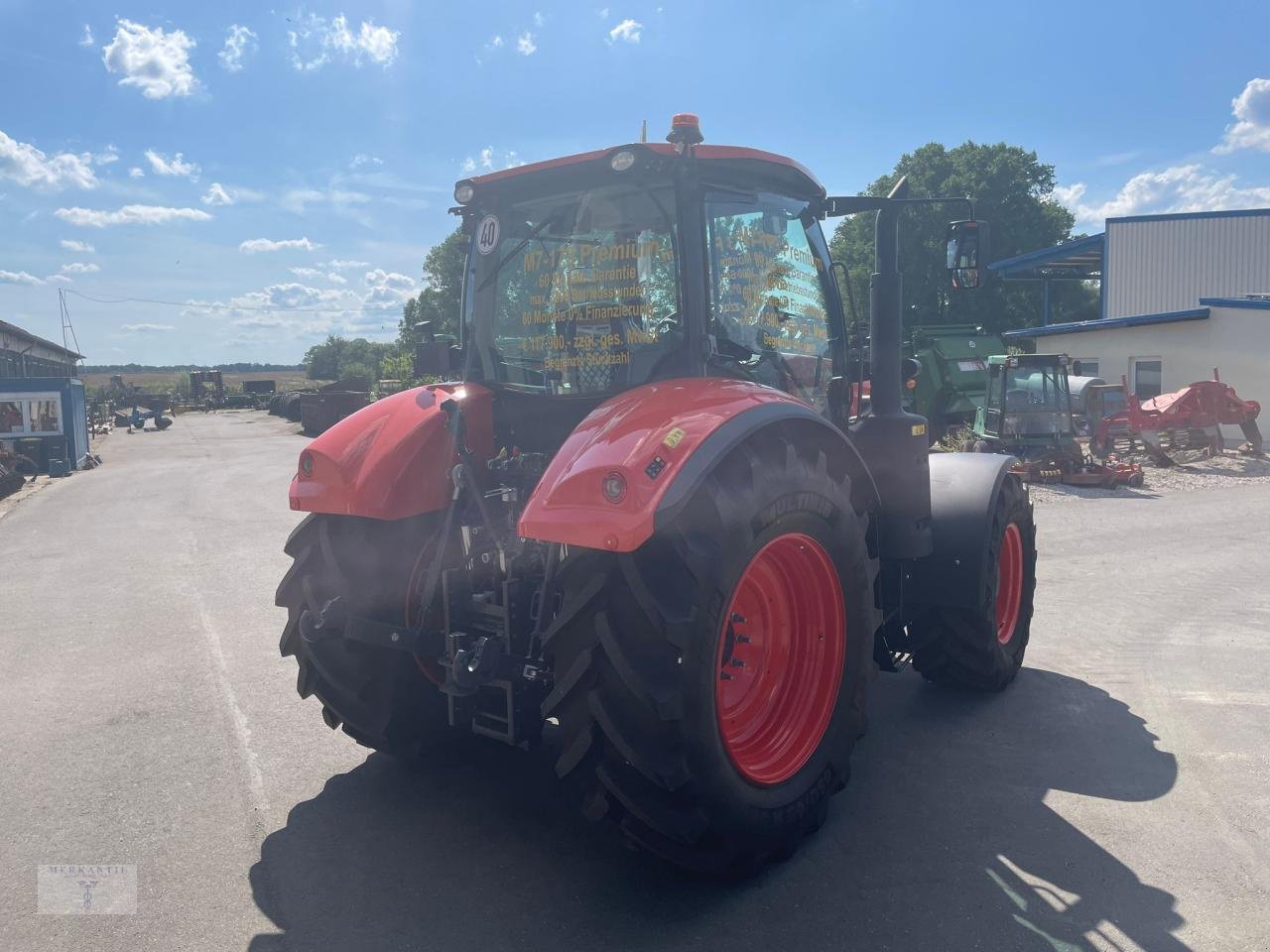 Traktor des Typs Kubota M7-173 Premium, Neumaschine in Pragsdorf (Bild 5)