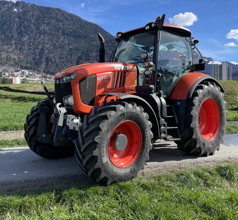 Traktor a típus Kubota M7131 Traktor, Gebrauchtmaschine ekkor: Chur (Kép 1)