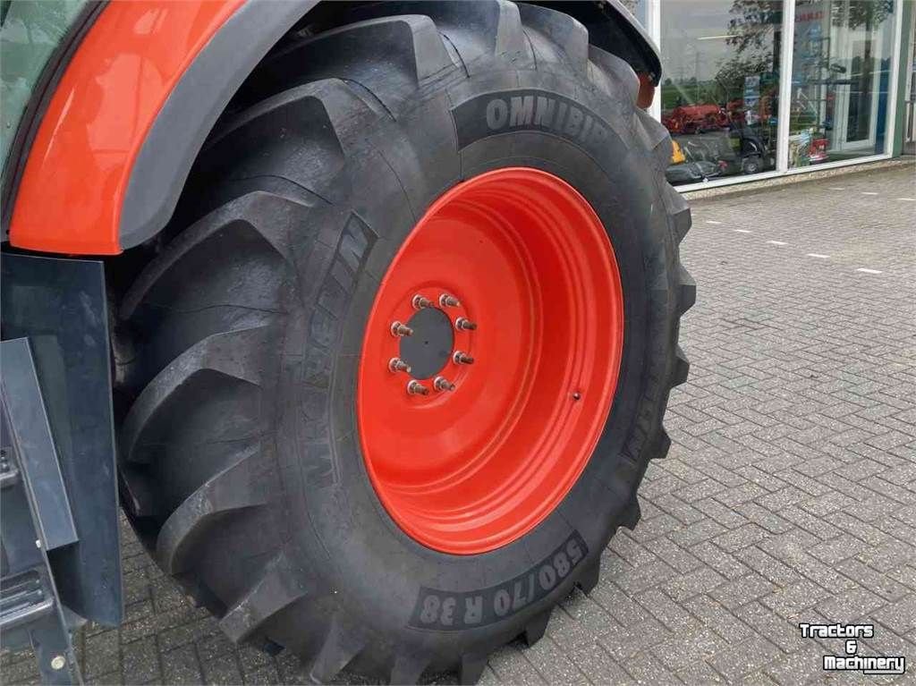 Traktor типа Kubota M7151 KVT, Gebrauchtmaschine в Zevenaar (Фотография 8)