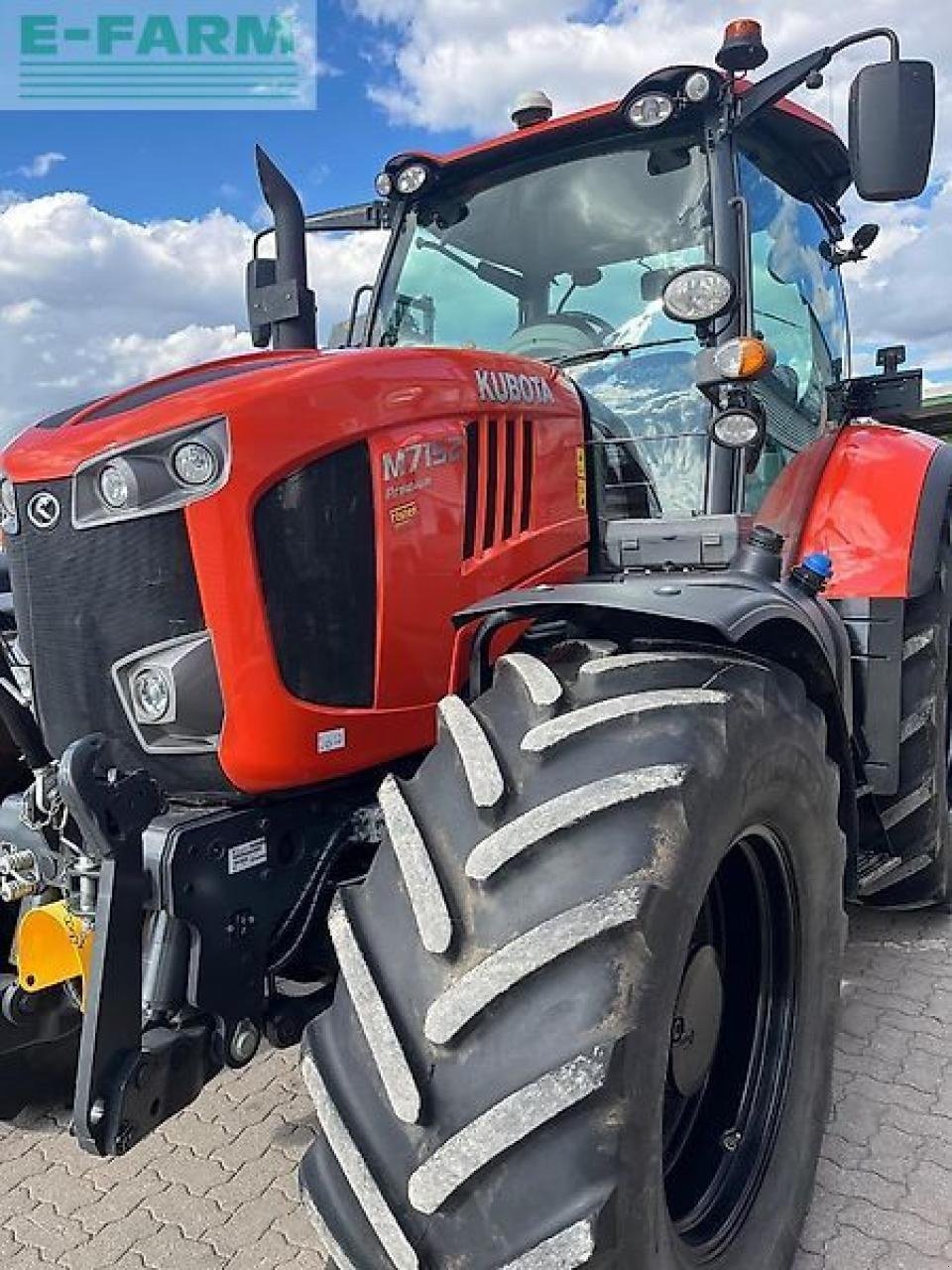 Traktor от тип Kubota m7152 kriechgang, Gebrauchtmaschine в HEMMINGEN (Снимка 13)