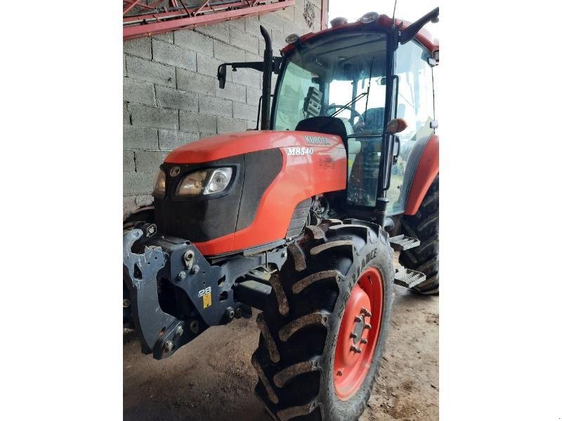 Traktor del tipo Kubota M8540 H-C, Gebrauchtmaschine In COULONGES SUR L'AUTI (Immagine 2)