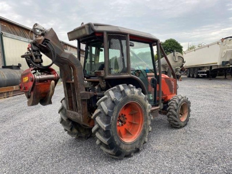 Traktor des Typs Kubota M8540, Gebrauchtmaschine in Harsin (Nassogne) (Bild 4)