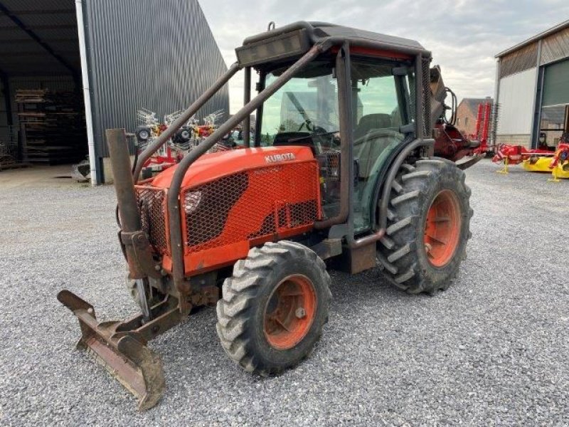 Traktor des Typs Kubota M8540, Gebrauchtmaschine in Harsin (Nassogne) (Bild 1)