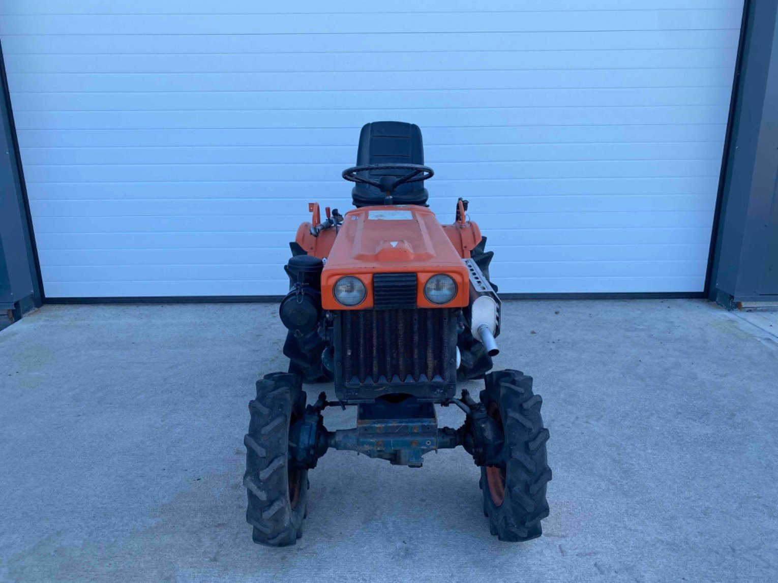 Traktor typu Kubota Micro tracteur B7001 Kubota, Gebrauchtmaschine w LA SOUTERRAINE (Zdjęcie 7)