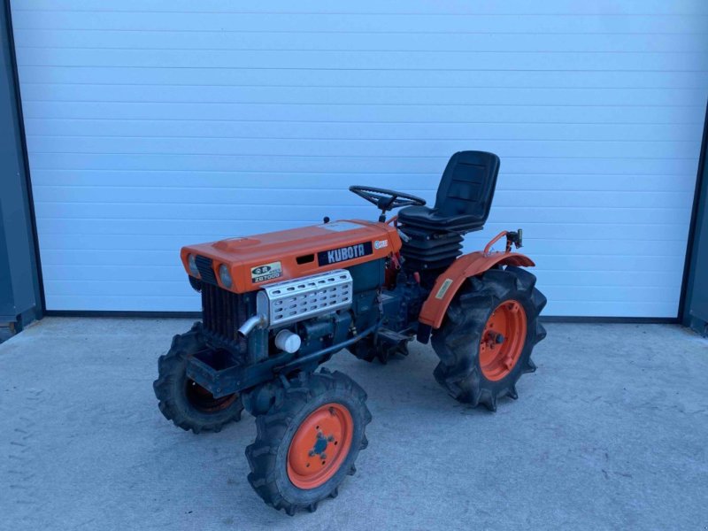 Traktor of the type Kubota Micro tracteur B7001 Kubota, Gebrauchtmaschine in LA SOUTERRAINE (Picture 1)