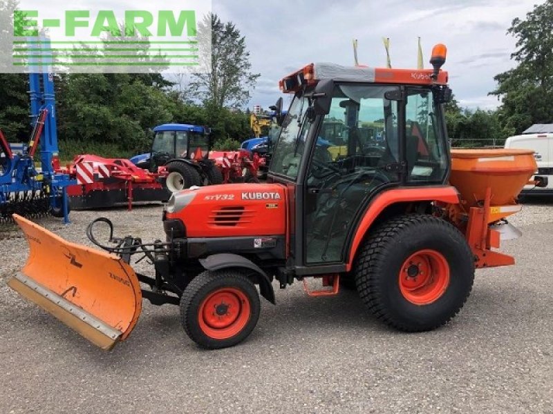 Traktor του τύπου Kubota stv 32, Gebrauchtmaschine σε LYSSACH (Φωτογραφία 1)