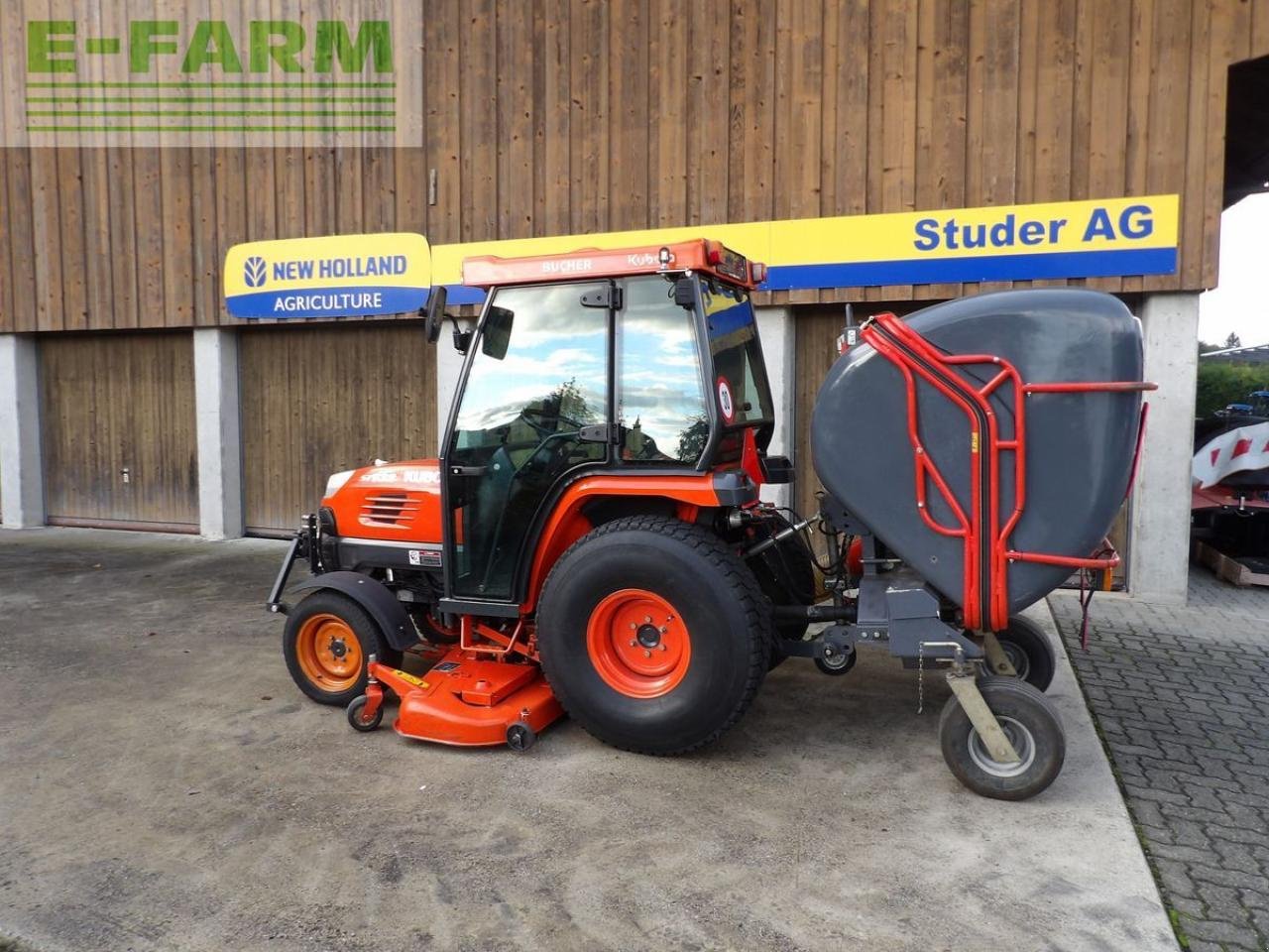 Traktor del tipo Kubota stv 32, Gebrauchtmaschine en LYSSACH (Imagen 3)