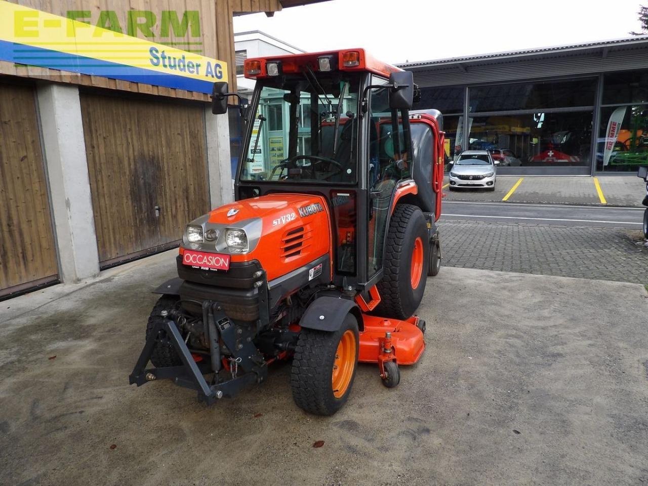 Traktor des Typs Kubota stv 32, Gebrauchtmaschine in LYSSACH (Bild 4)