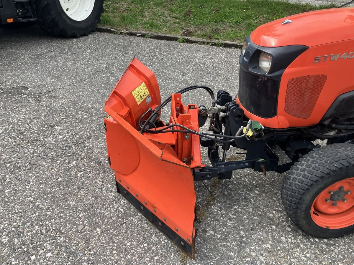 Traktor of the type Kubota STW 40, Gebrauchtmaschine in Villach (Picture 3)