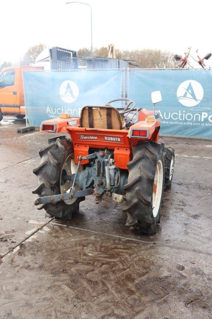 Traktor typu Kubota Sunshine L1-205, Gebrauchtmaschine v Antwerpen (Obrázok 7)